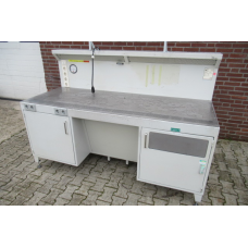 Lijmtafel met afzuiging 230 volt. Gebruikt